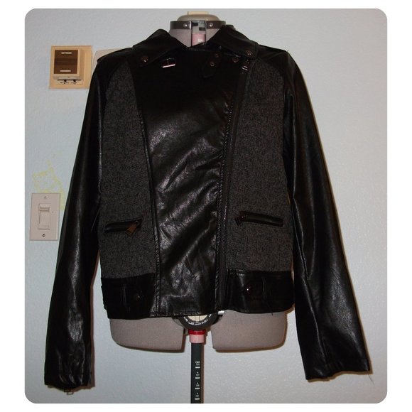 Triple Star Size XL Black Buckle Moto Jacket - Picture 2 of 16